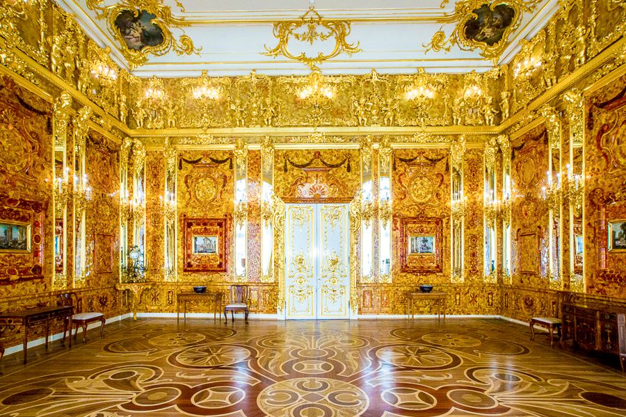 Catherines Palace And The Amber Room Super Petersburg
